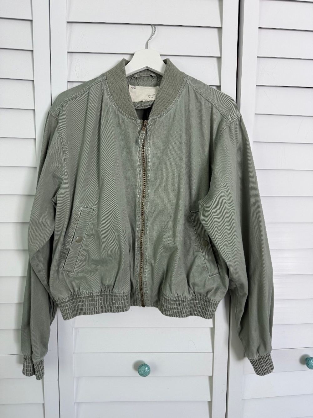 Pilcro Anthropologie army green bomber jacket - size large